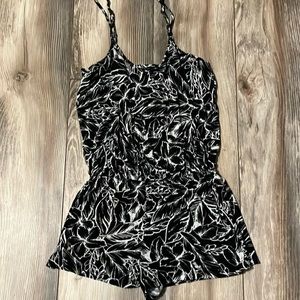 Aeropostale S romper shorts